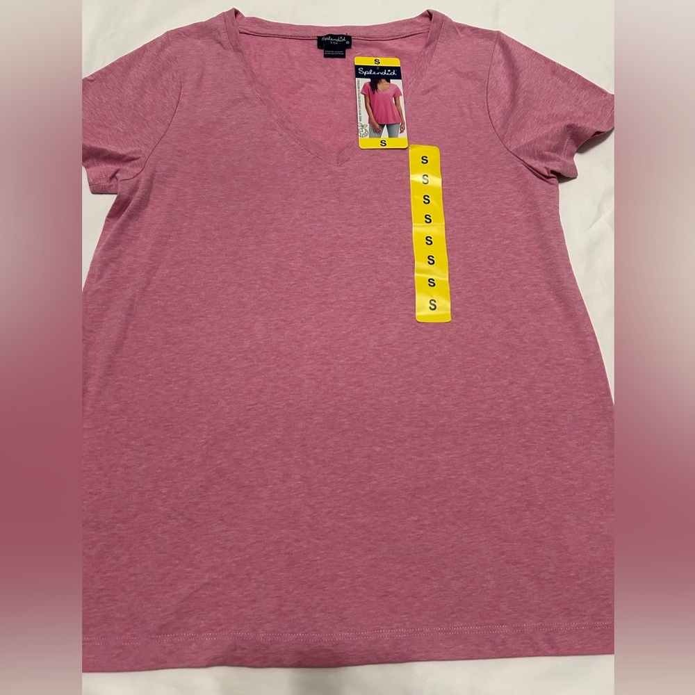 Splendid women’s t-shirt v-neck pink Small NWT